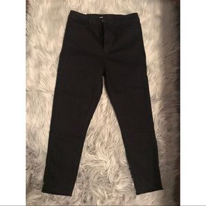 F21 HIGH WAISTED SKINNIES. SIZE 28. TAGS ON! ⚡️